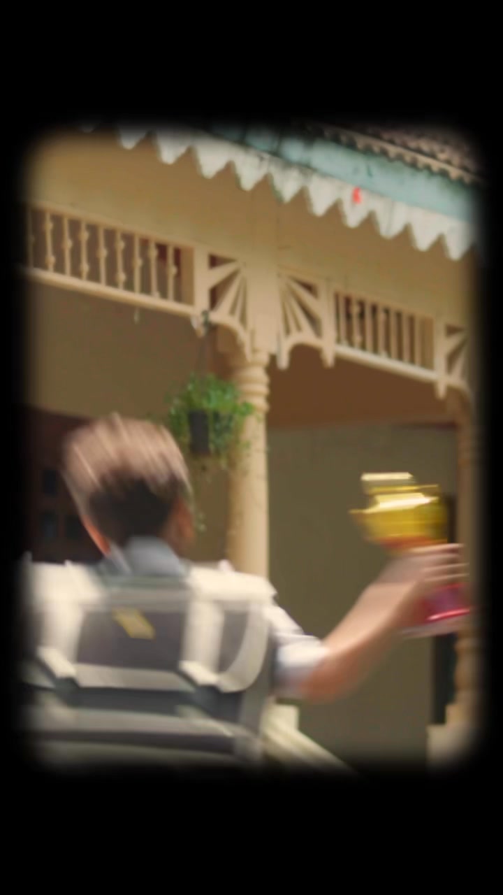 Your 90s favorite Chocolate Swiss Roll is back bringing the taste of childhood, one chocolatey swirl at a time. Those tiffin smiles and after school treats Theyre rolling back with the same soft, sweet magic Your 90s favorite Chocolate Swiss Roll is back bringing the taste of childhood, one chocolatey swirl at a time