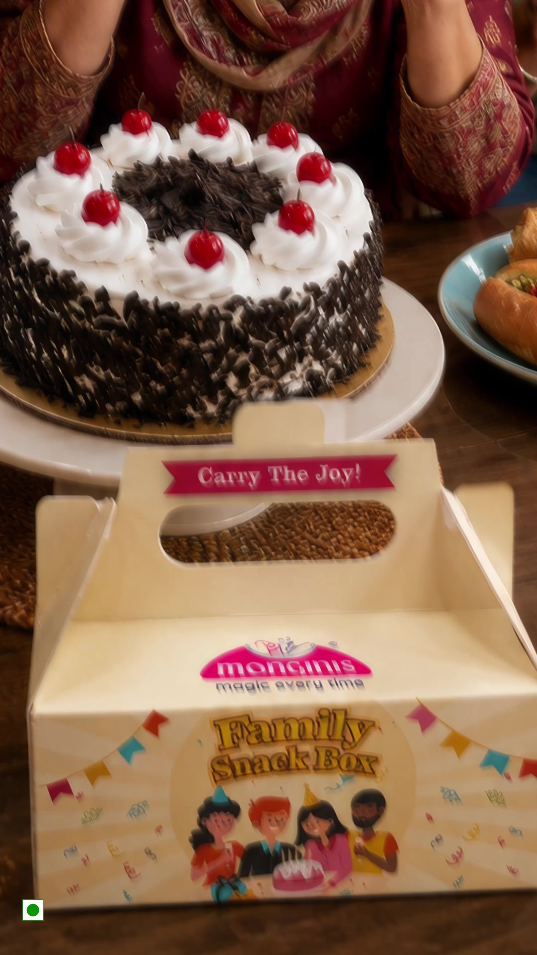 Whether its arguing over who cuts the cake, or posing for 20 minutes before anyone can actually eat it families that celeb...