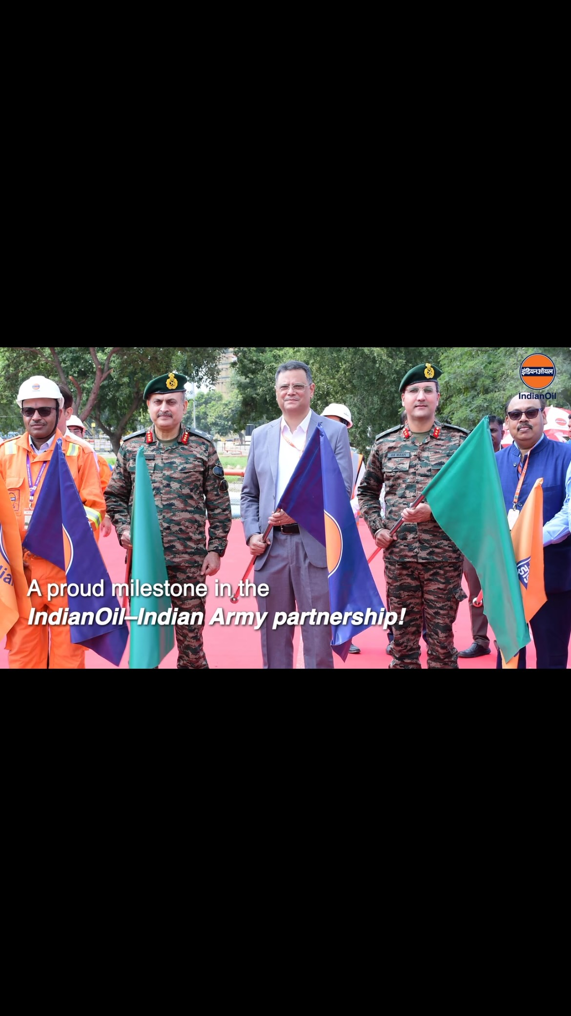 A proud milestone in the IndianOil Indian Army partnership Lt Gen Mukesh Chadha, AVSM, SM, VSM, Director General Supplie...